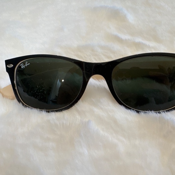 Ray-Ban RB2132 New Wayfarer Square - Picture 2 of 4
